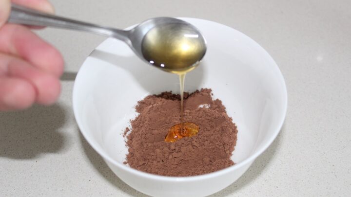 How to Sweeten Cocoa Powder? (4 Easy Ways)