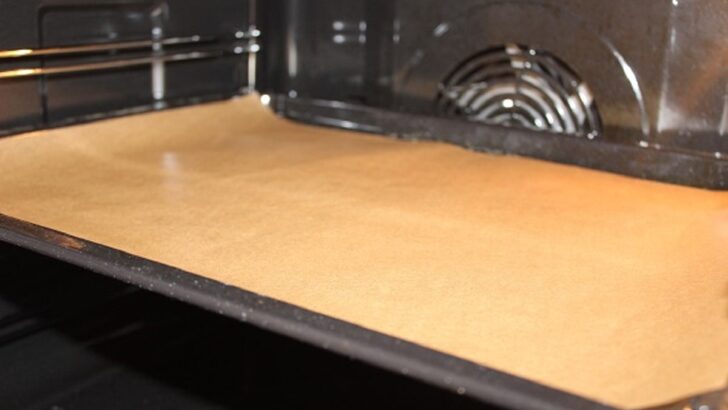 Does Parchment Paper Burn in the Oven?